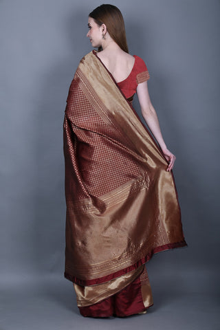 Trending and Famous Brown Wedding Saree With Unstitched Blouse