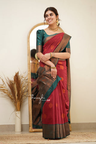 Traditional Handloom Weave Saree