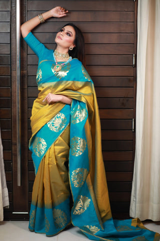 Kanjeevaram Silk Saree with Woven Design