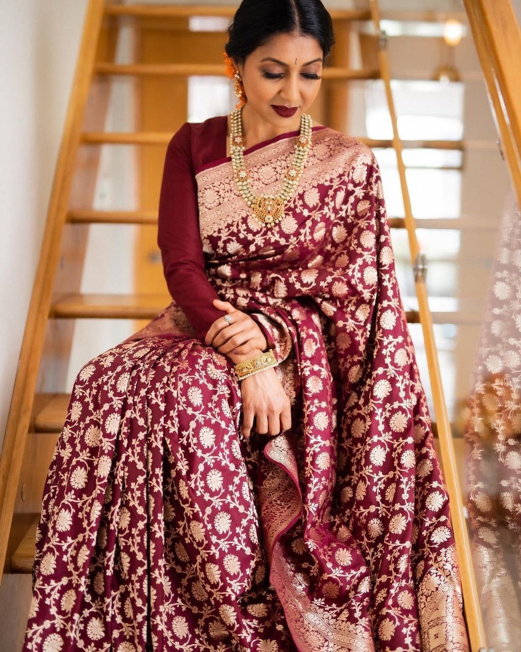 Elegant Traditional Silk Saree with Paisley Print