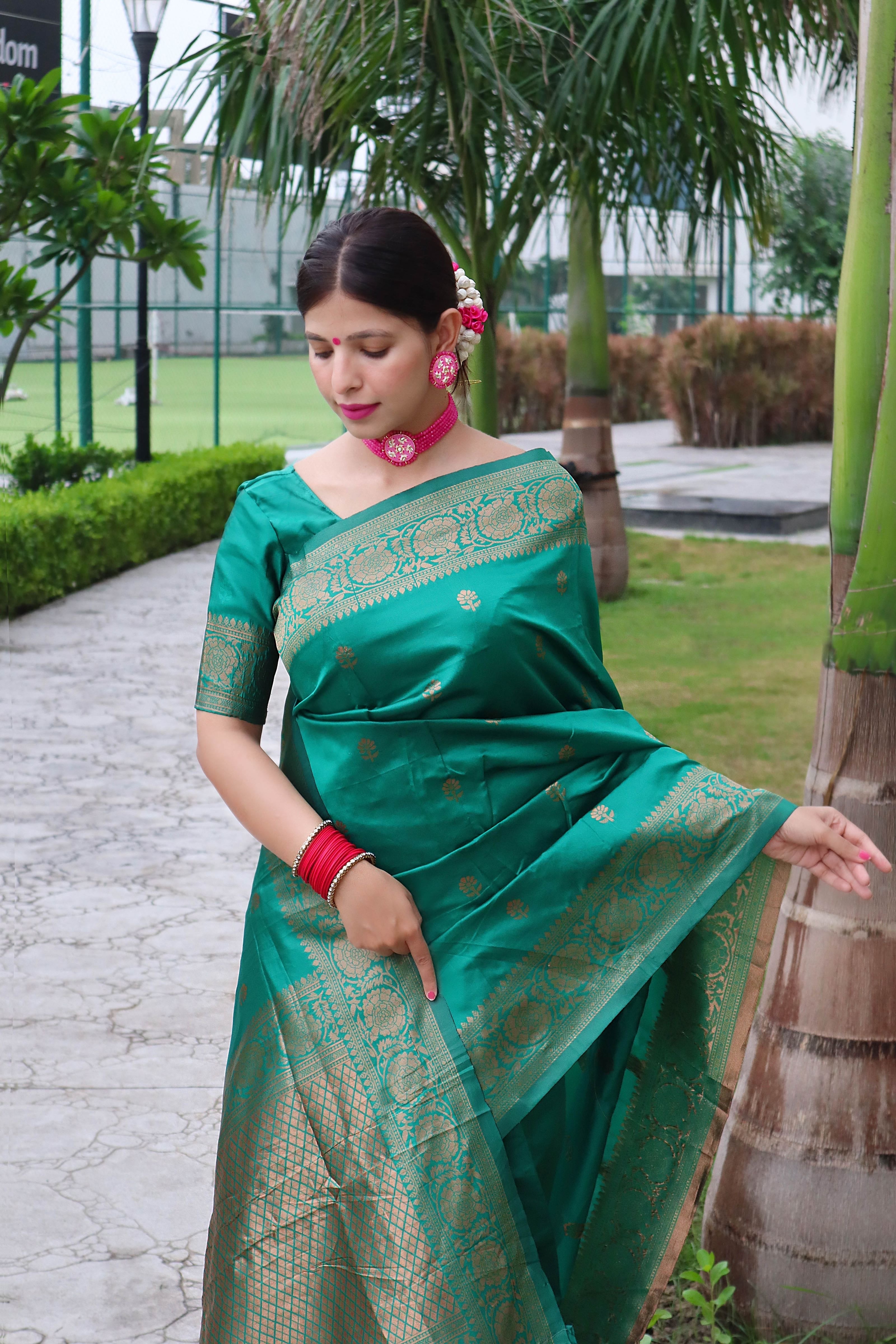 Jacquard Silk Saree with traditional motifs and borders
