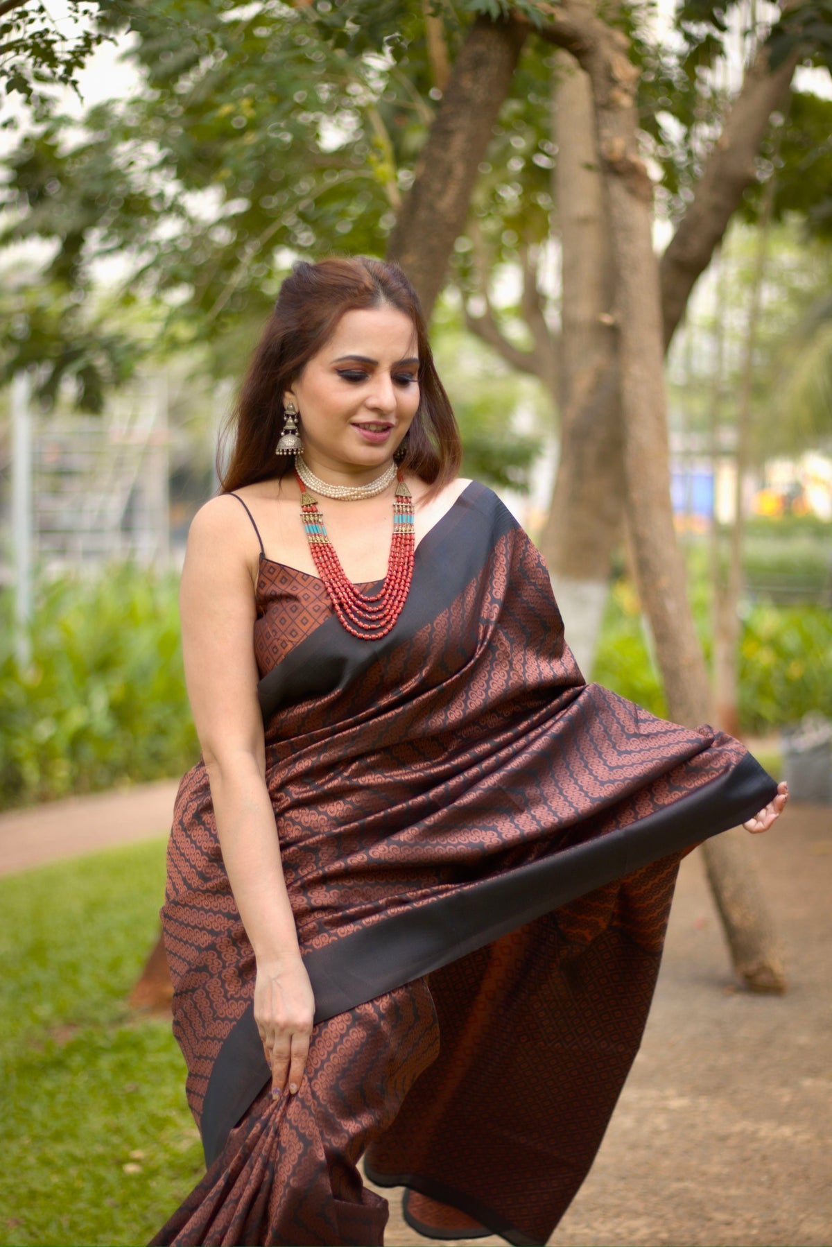Kanjeevaram silk saree with traditional mango motif