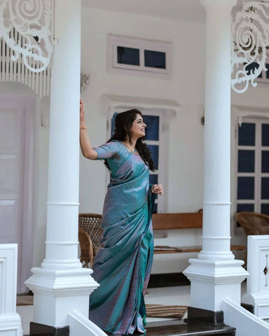 Stunning jacquard silk saree