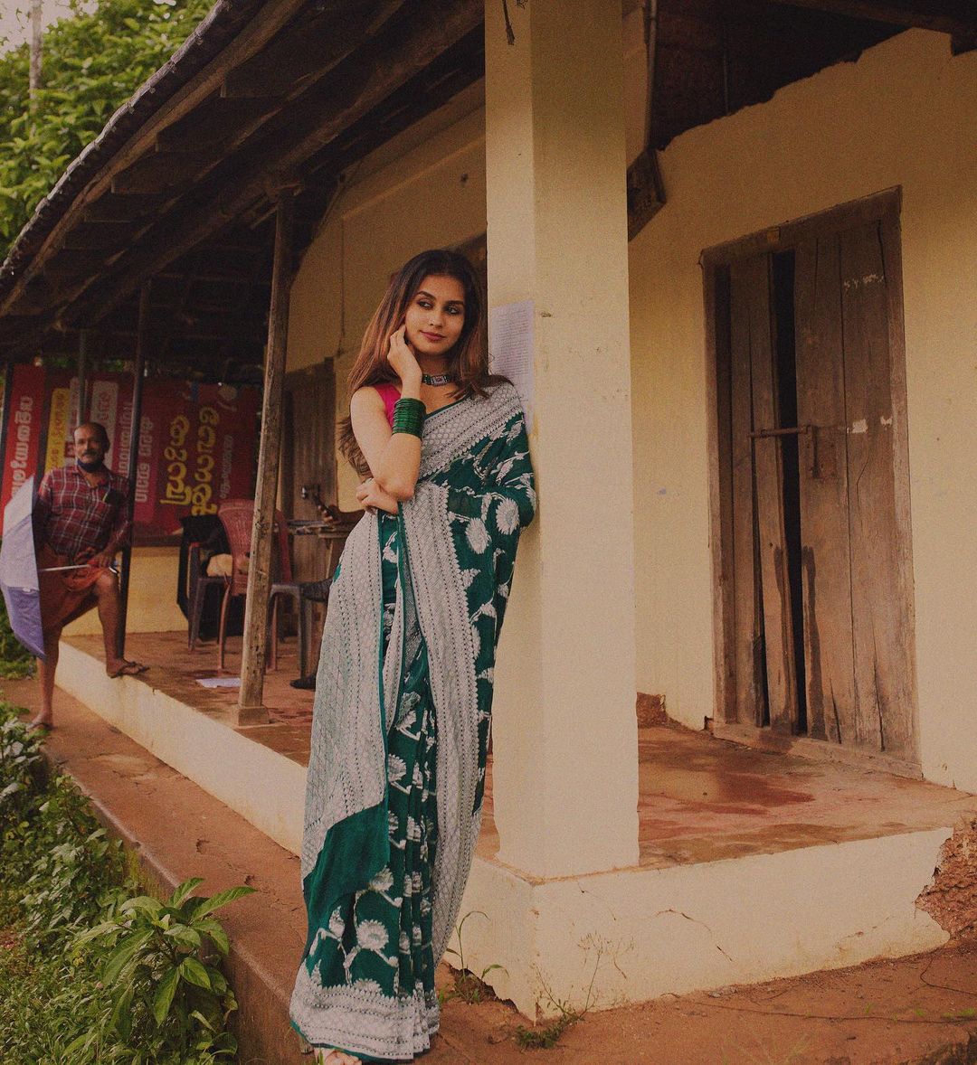 Creative art silk saree with contemporary design