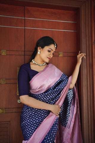 Fashionable designer smooth silk saree