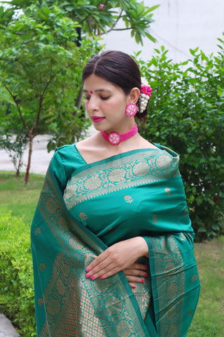 Banarasi Silk Saree with floral zari work